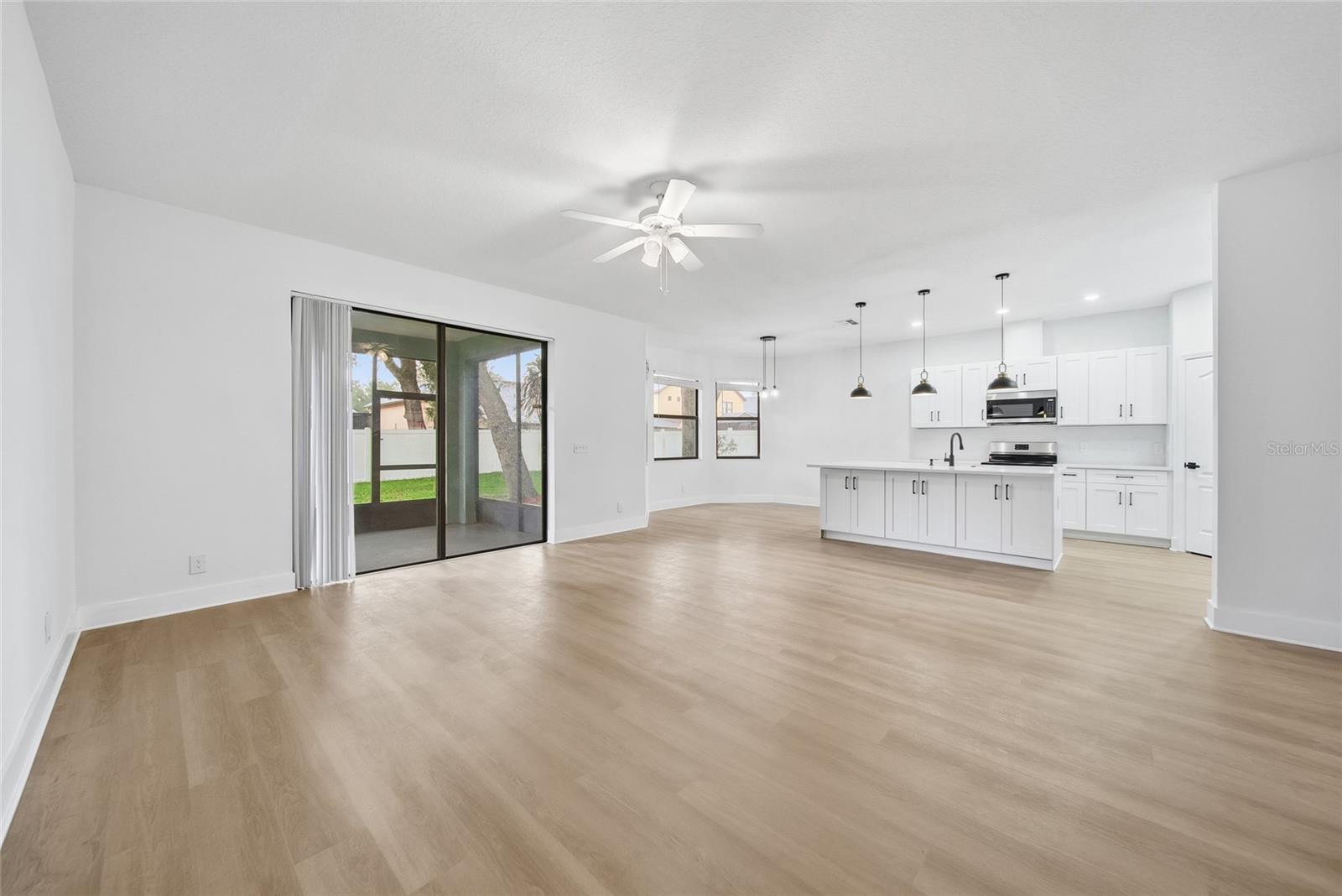 ABBEY TRACE - Residential
