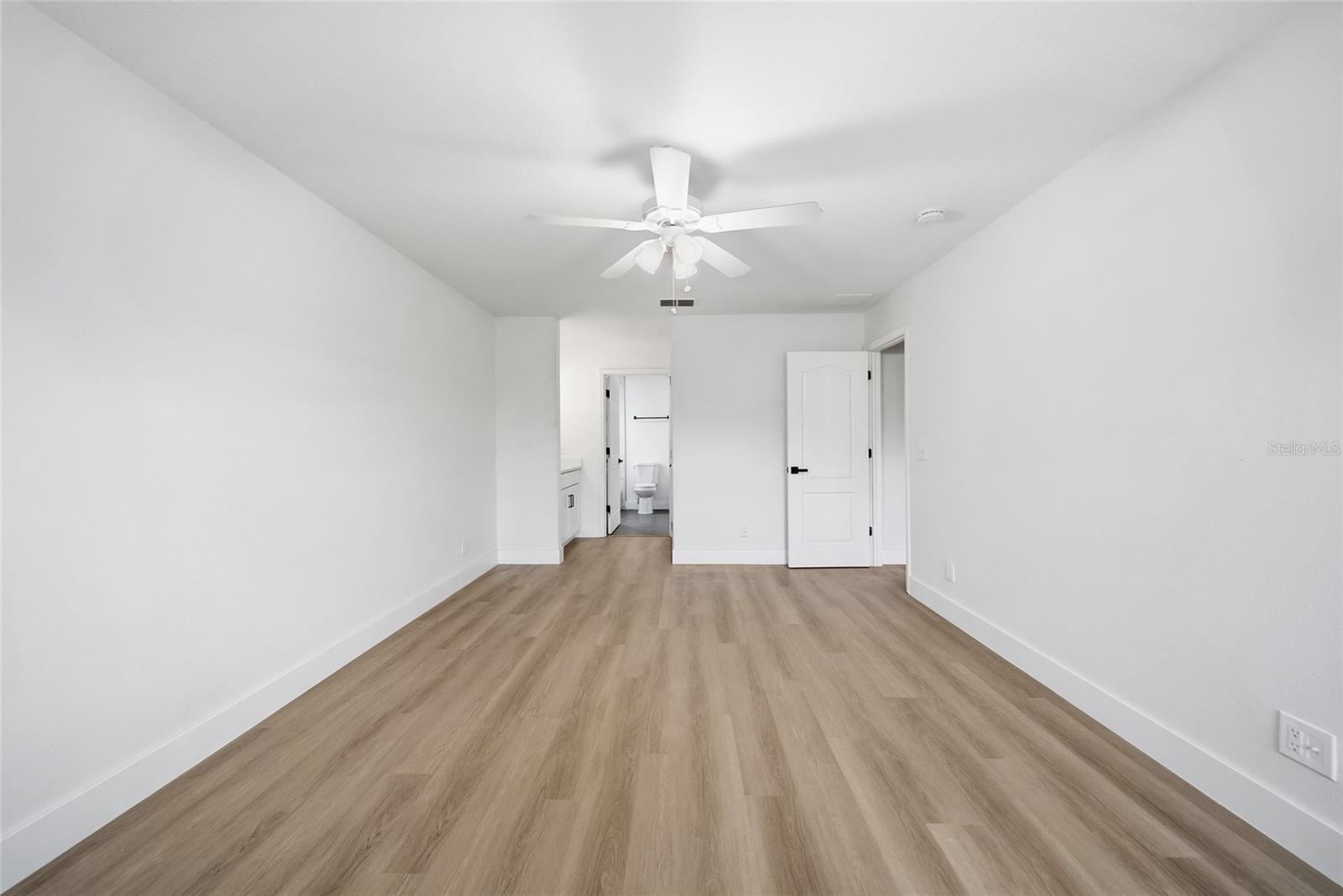 ABBEY TRACE - Residential