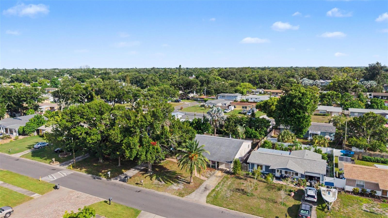 WHITE WOOD TERRACE - Residential