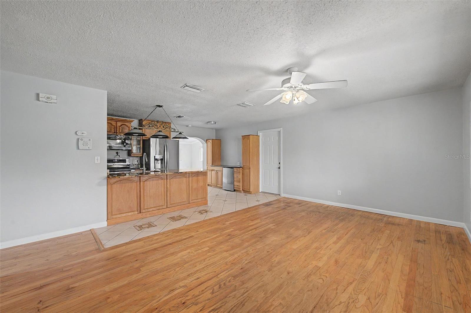 WHITE WOOD TERRACE - Residential