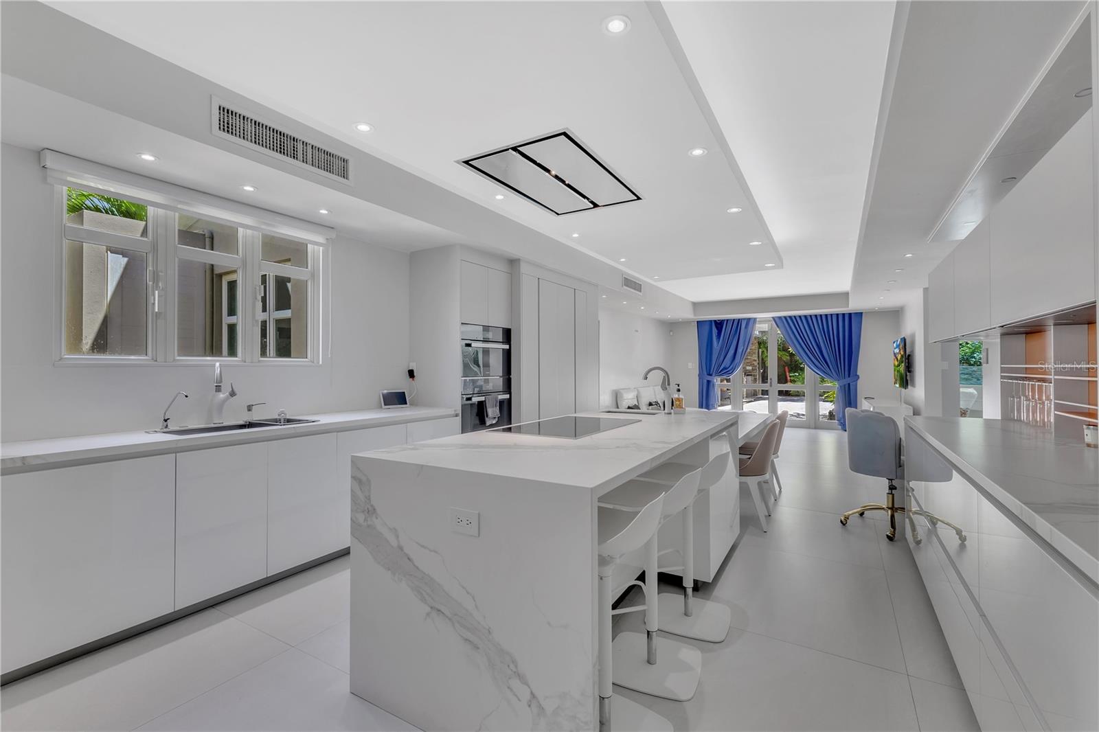 DORADO BEACH EAST - Residential