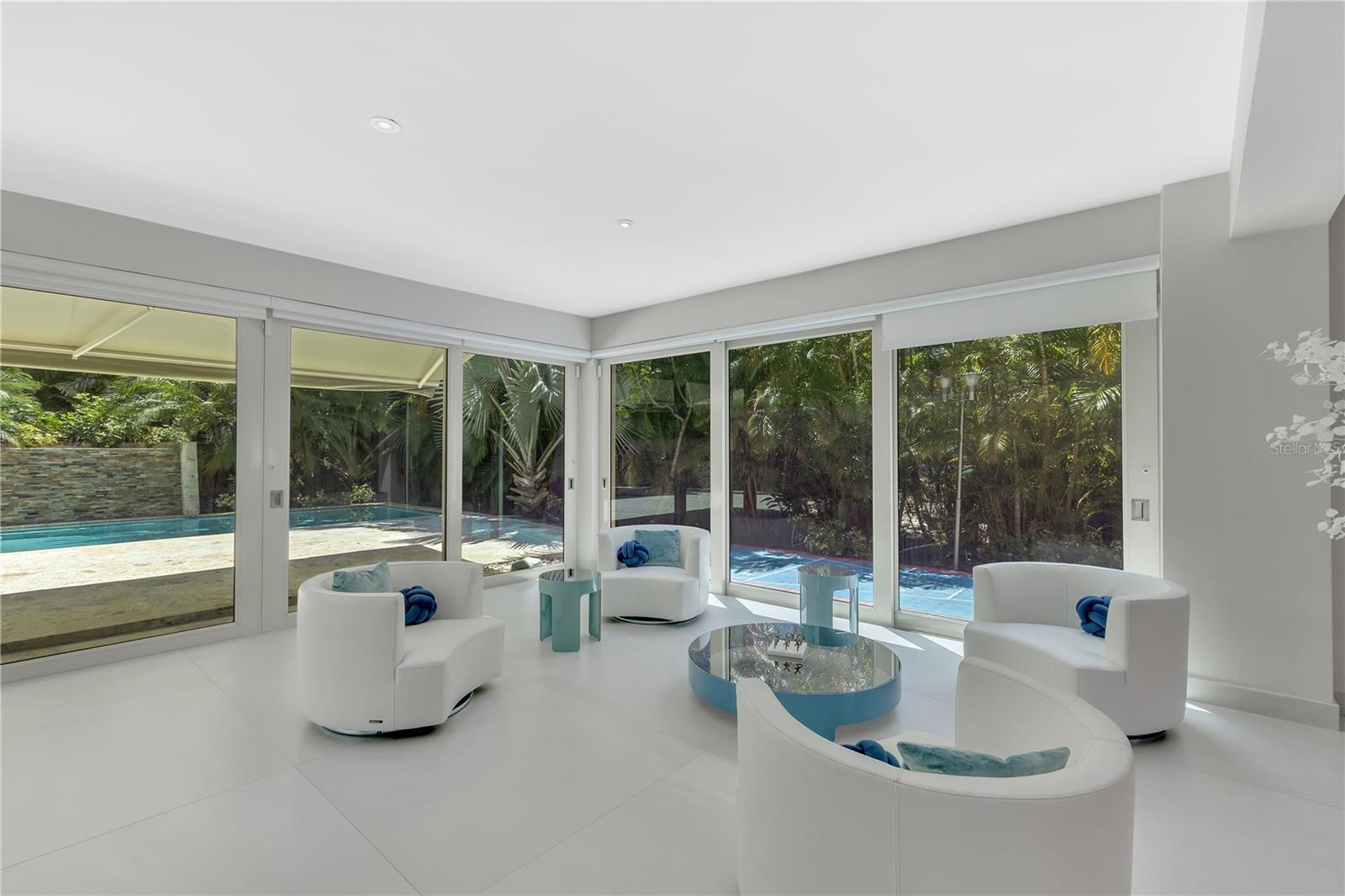 DORADO BEACH EAST - Residential
