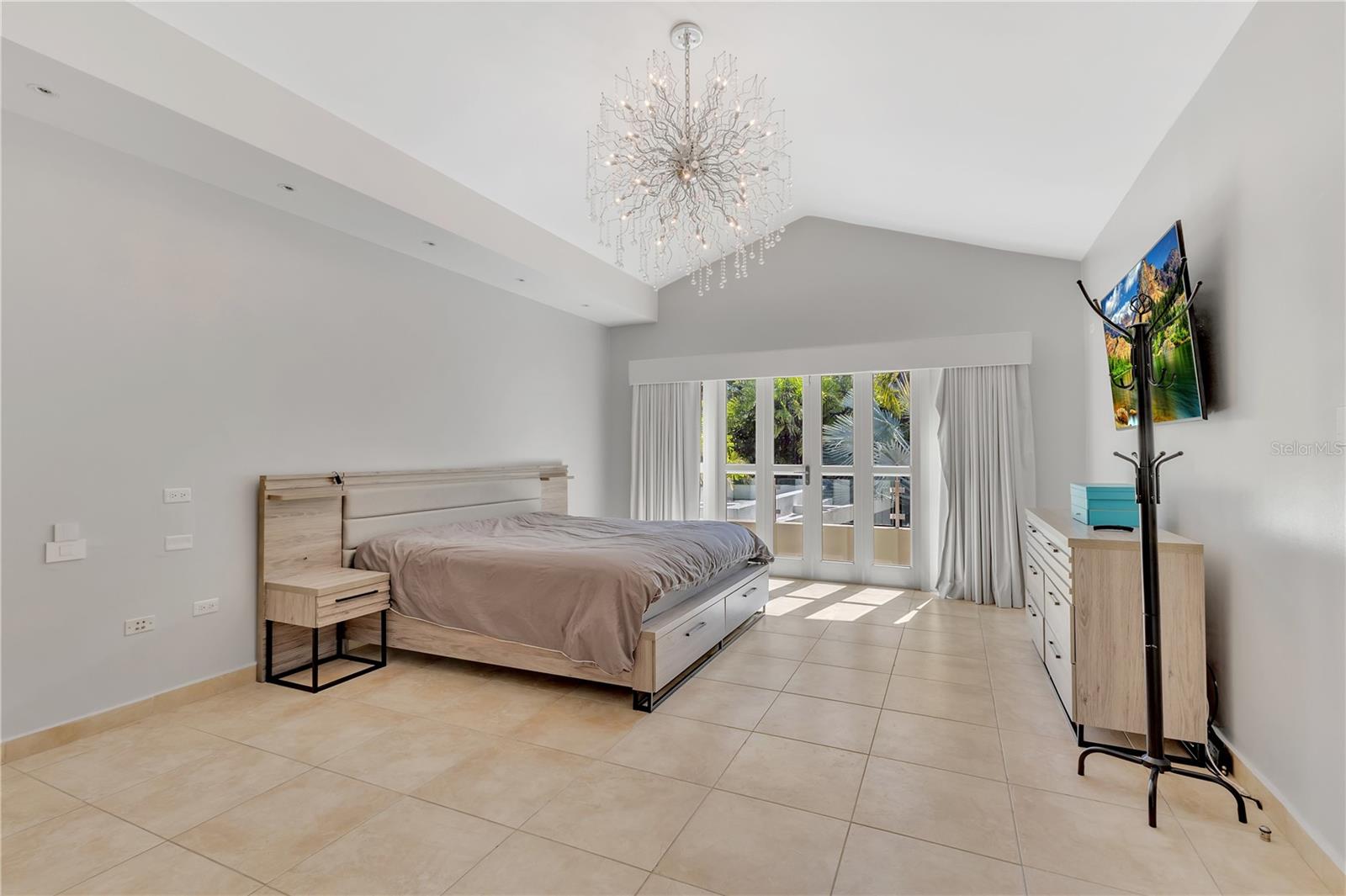 DORADO BEACH EAST - Residential
