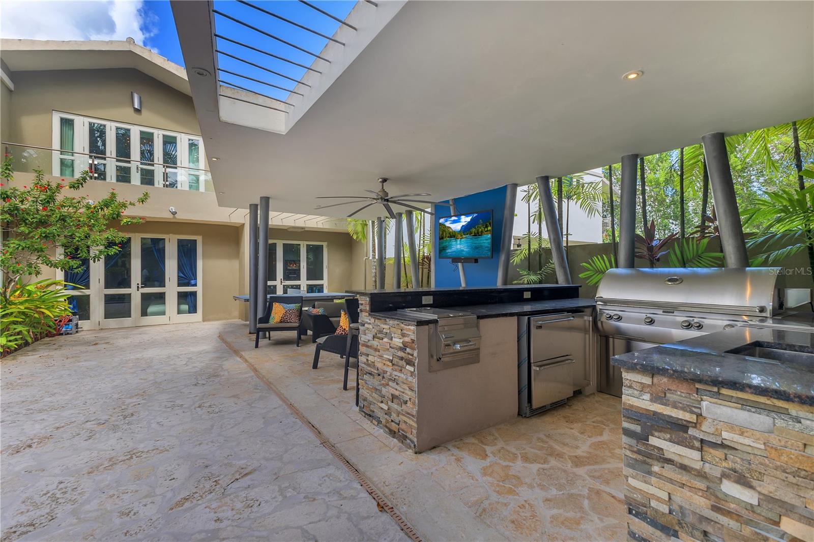 DORADO BEACH EAST - Residential