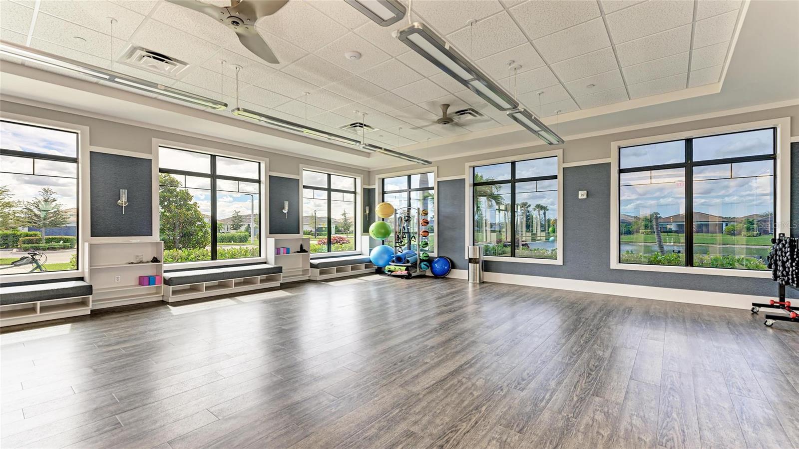 CRESSWIND LAKEWOOD RANCH - Residential