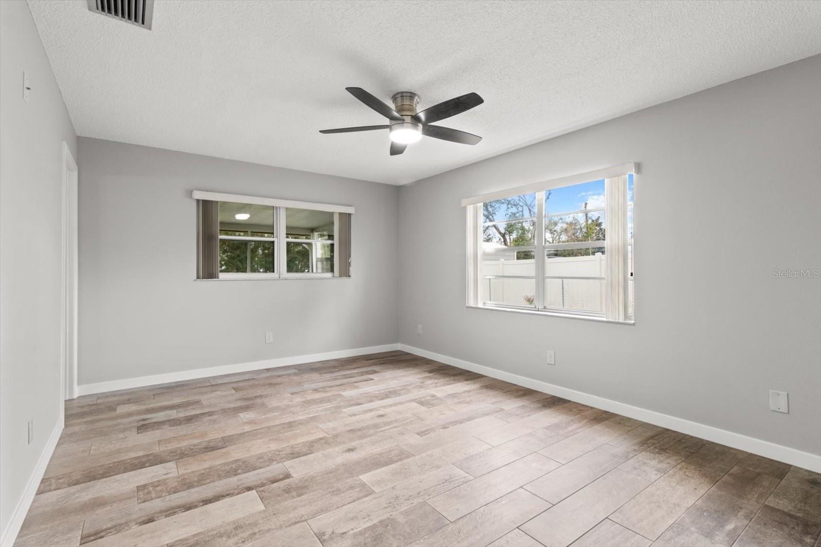 PARADISE COUNTRY CLUB UNIT 3 - Residential