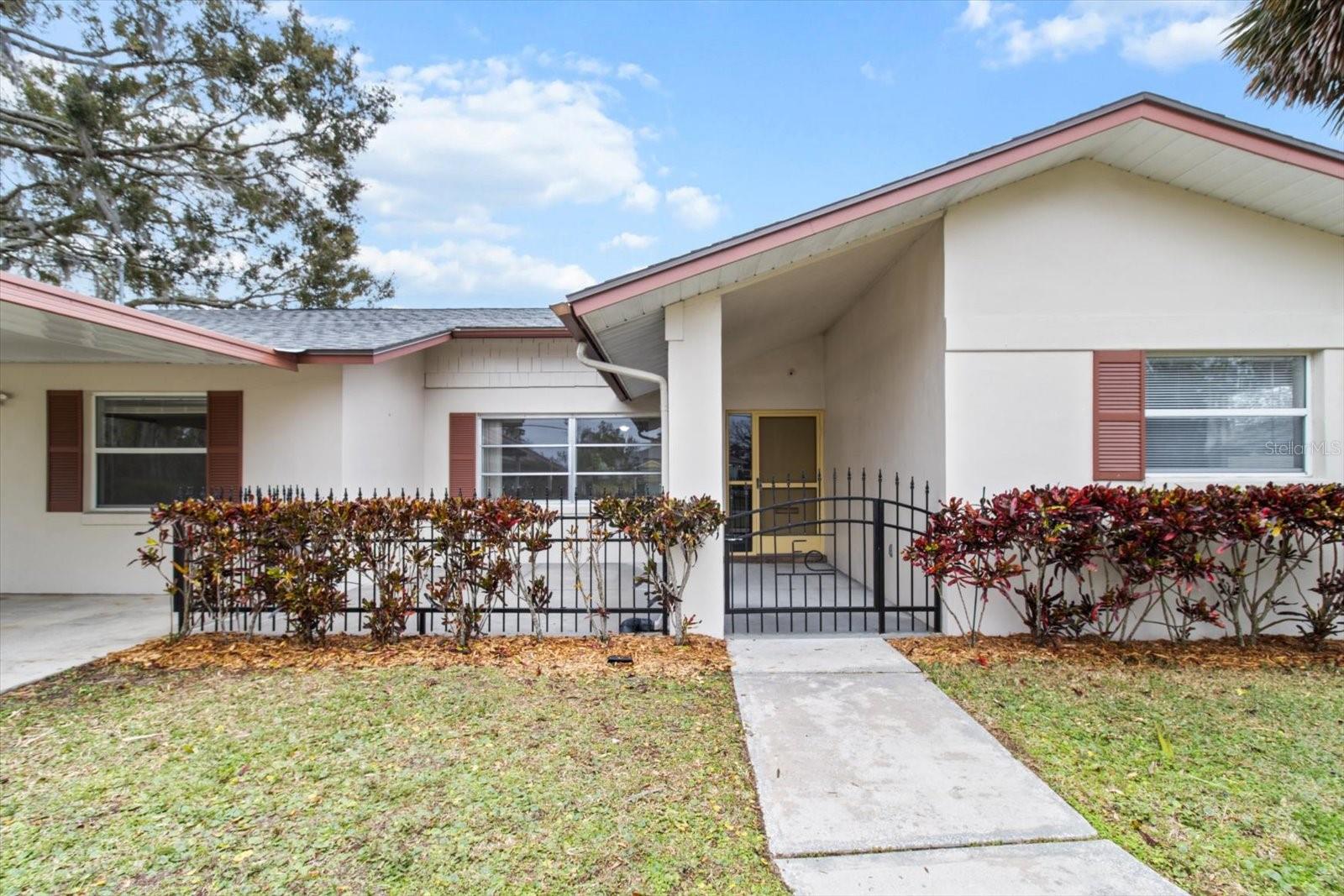 PARADISE COUNTRY CLUB UNIT 3 - Residential