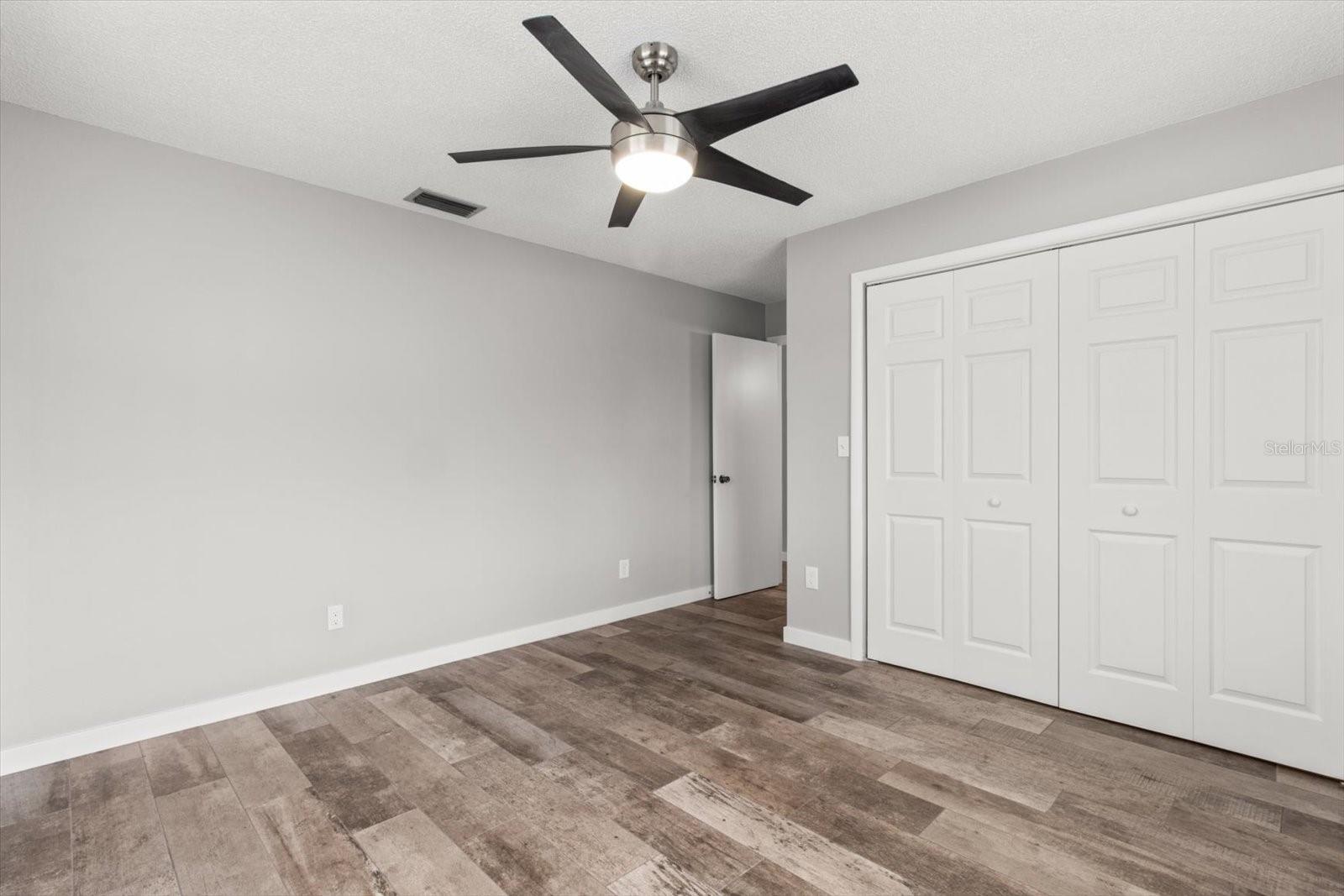 PARADISE COUNTRY CLUB UNIT 3 - Residential