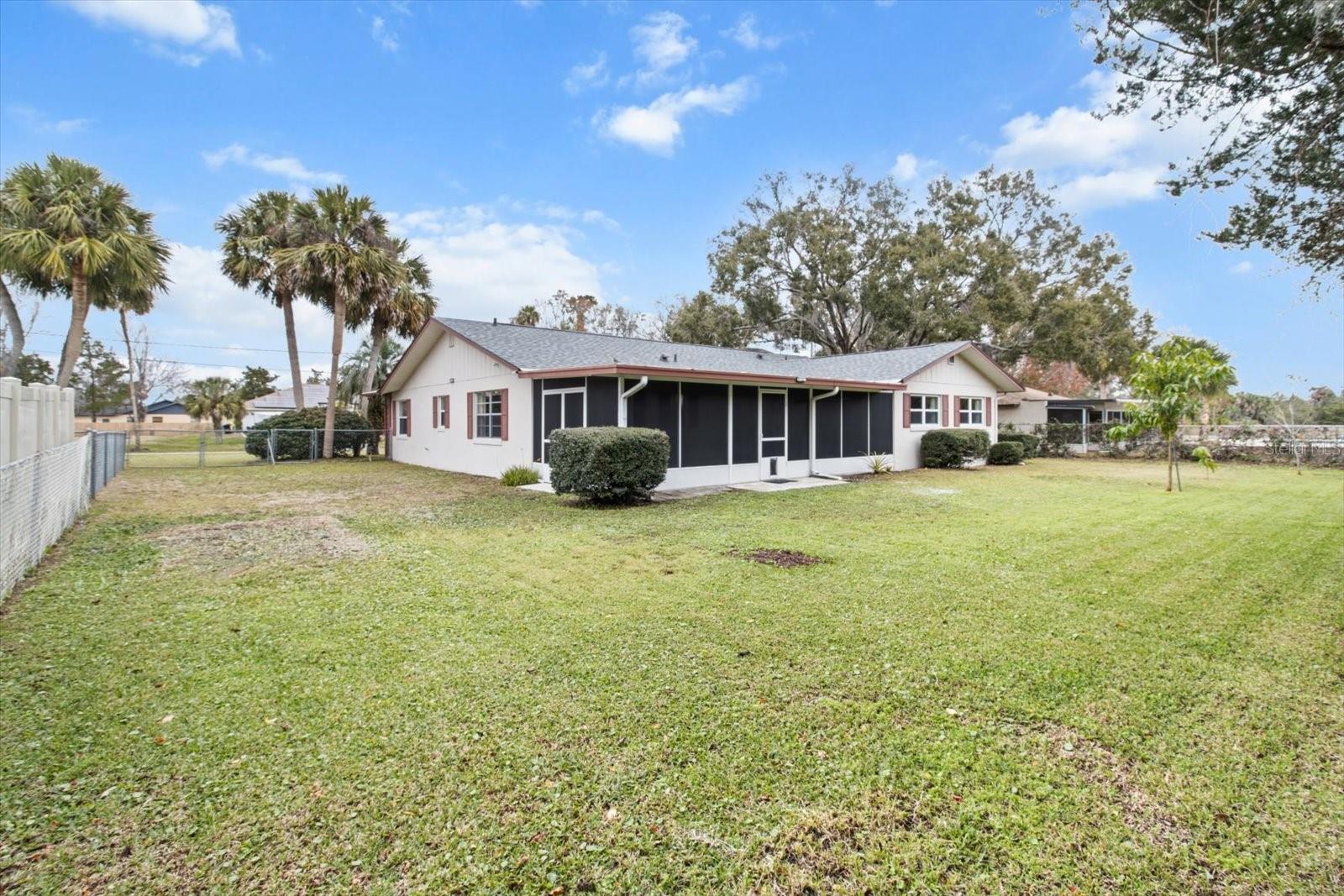 PARADISE COUNTRY CLUB UNIT 3 - Residential