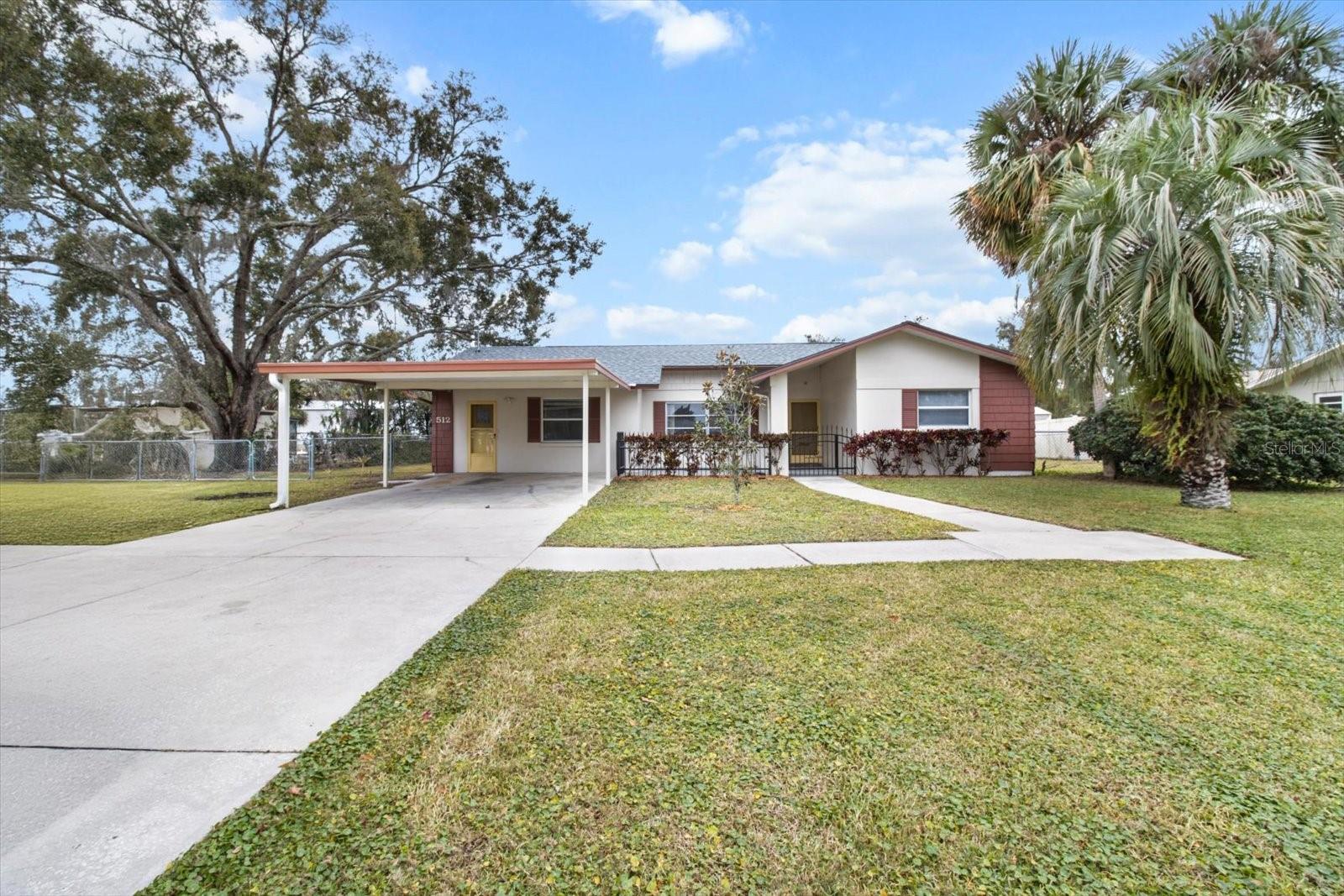 PARADISE COUNTRY CLUB UNIT 3 - Residential