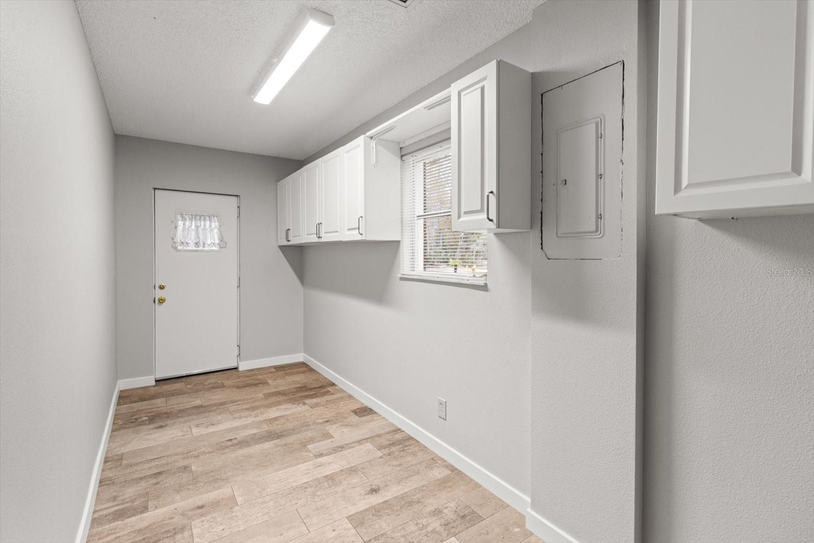 PARADISE COUNTRY CLUB UNIT 3 - Residential