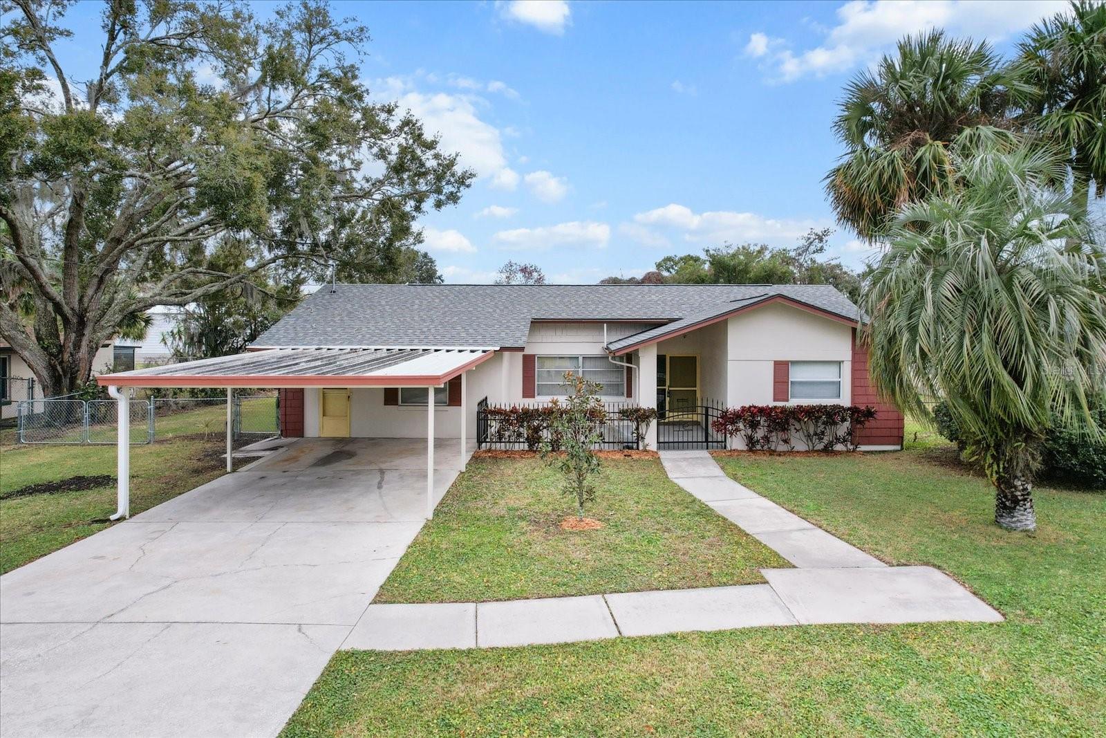 PARADISE COUNTRY CLUB UNIT 3 - Residential