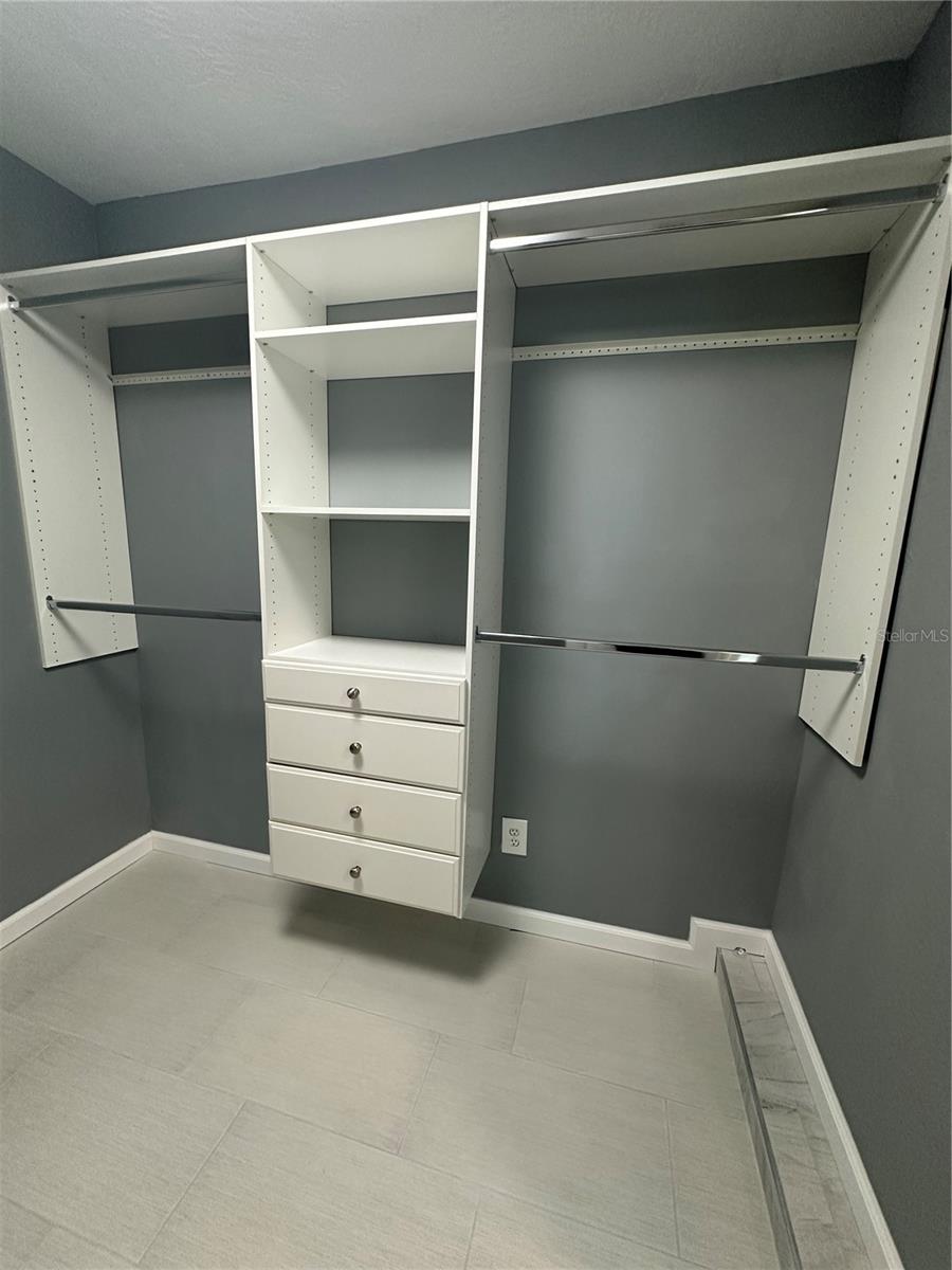 ROSEMARY PARK 1ST ADD - Residential Lease