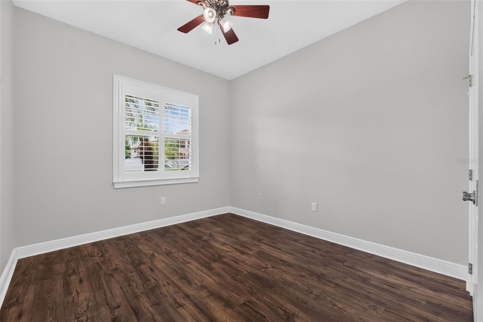 HUNTERS RUN - Residential
