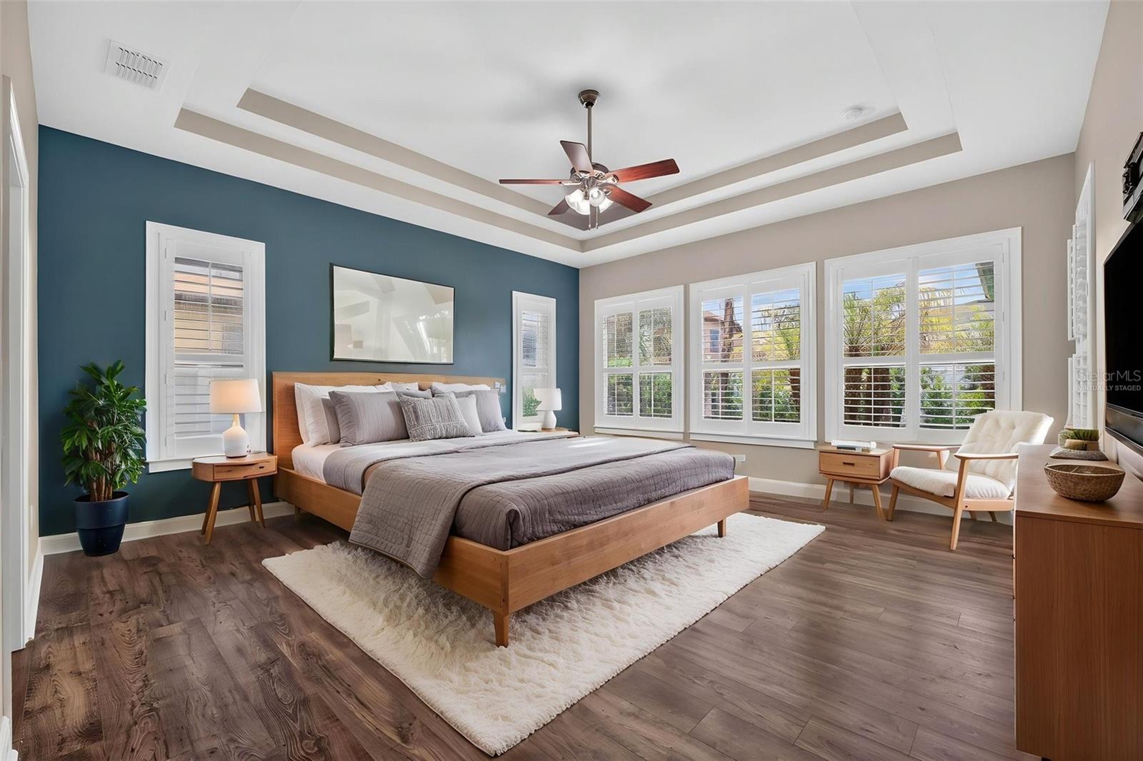 HUNTERS RUN - Residential