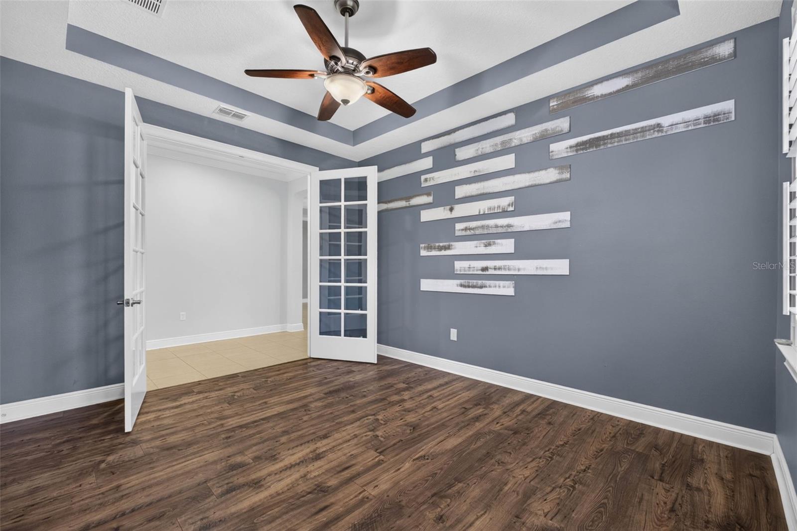 HUNTERS RUN - Residential