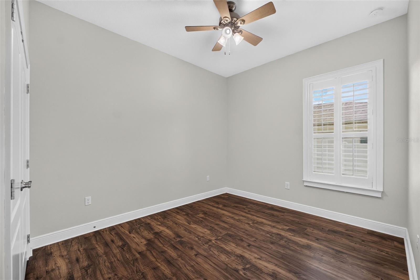 HUNTERS RUN - Residential