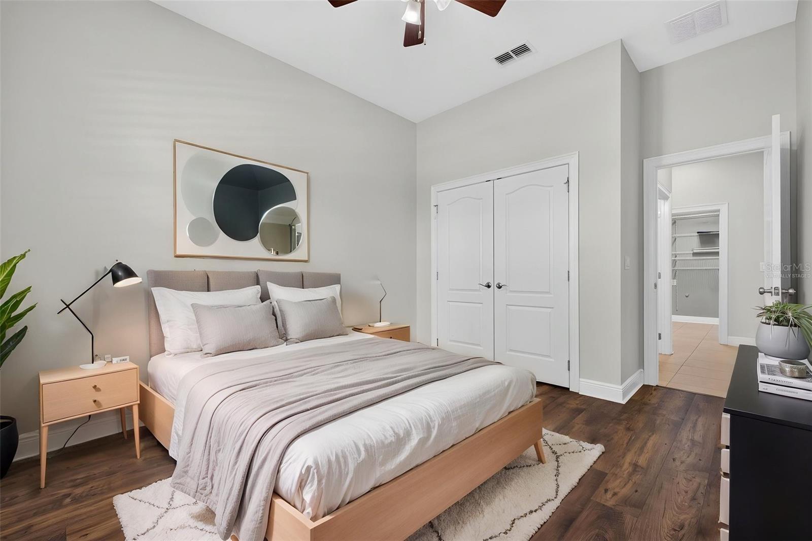 HUNTERS RUN - Residential