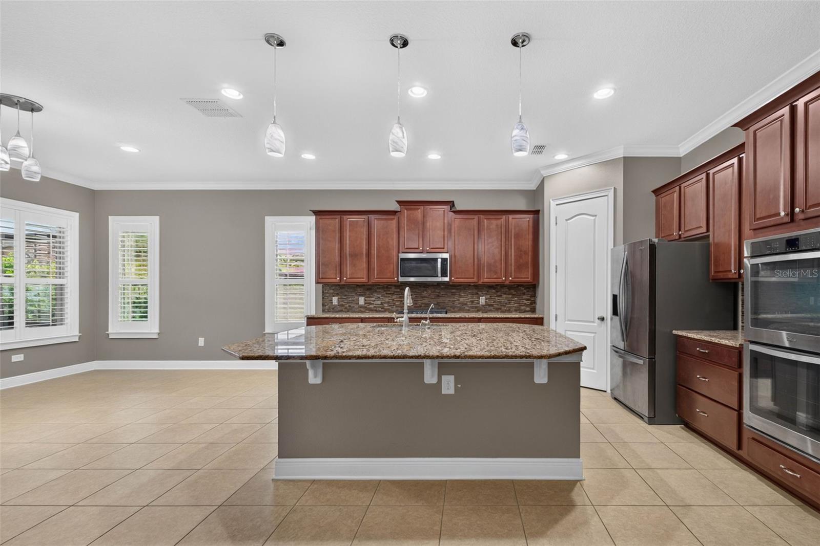 HUNTERS RUN - Residential