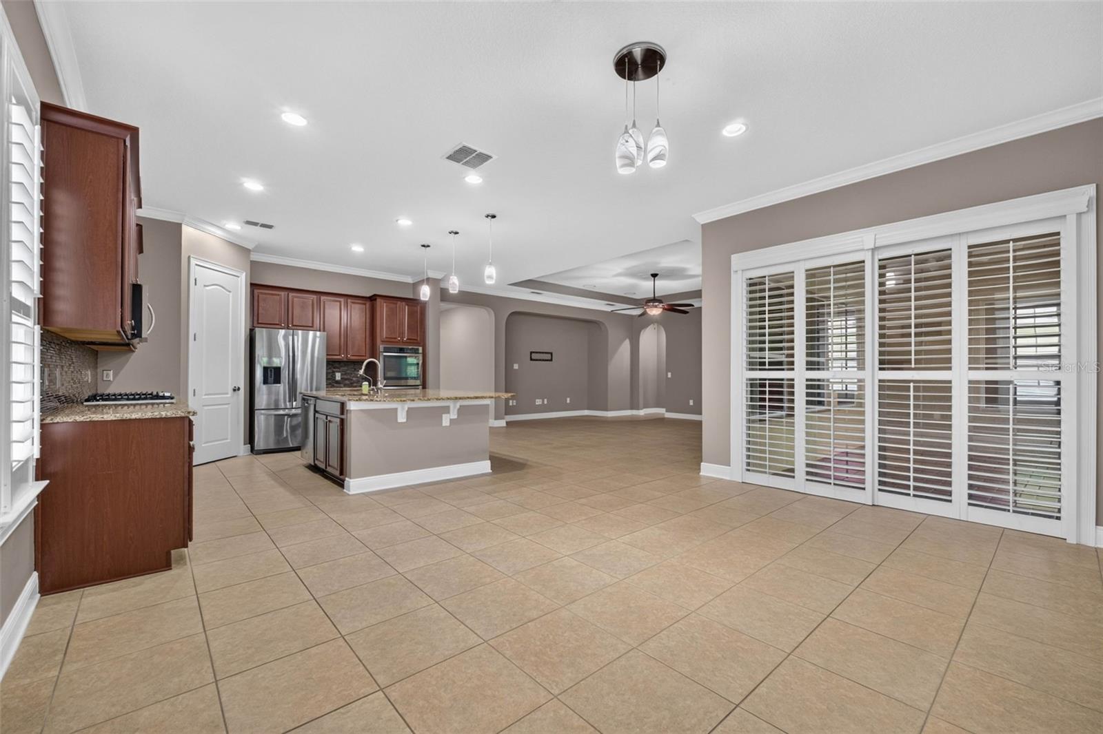 HUNTERS RUN - Residential