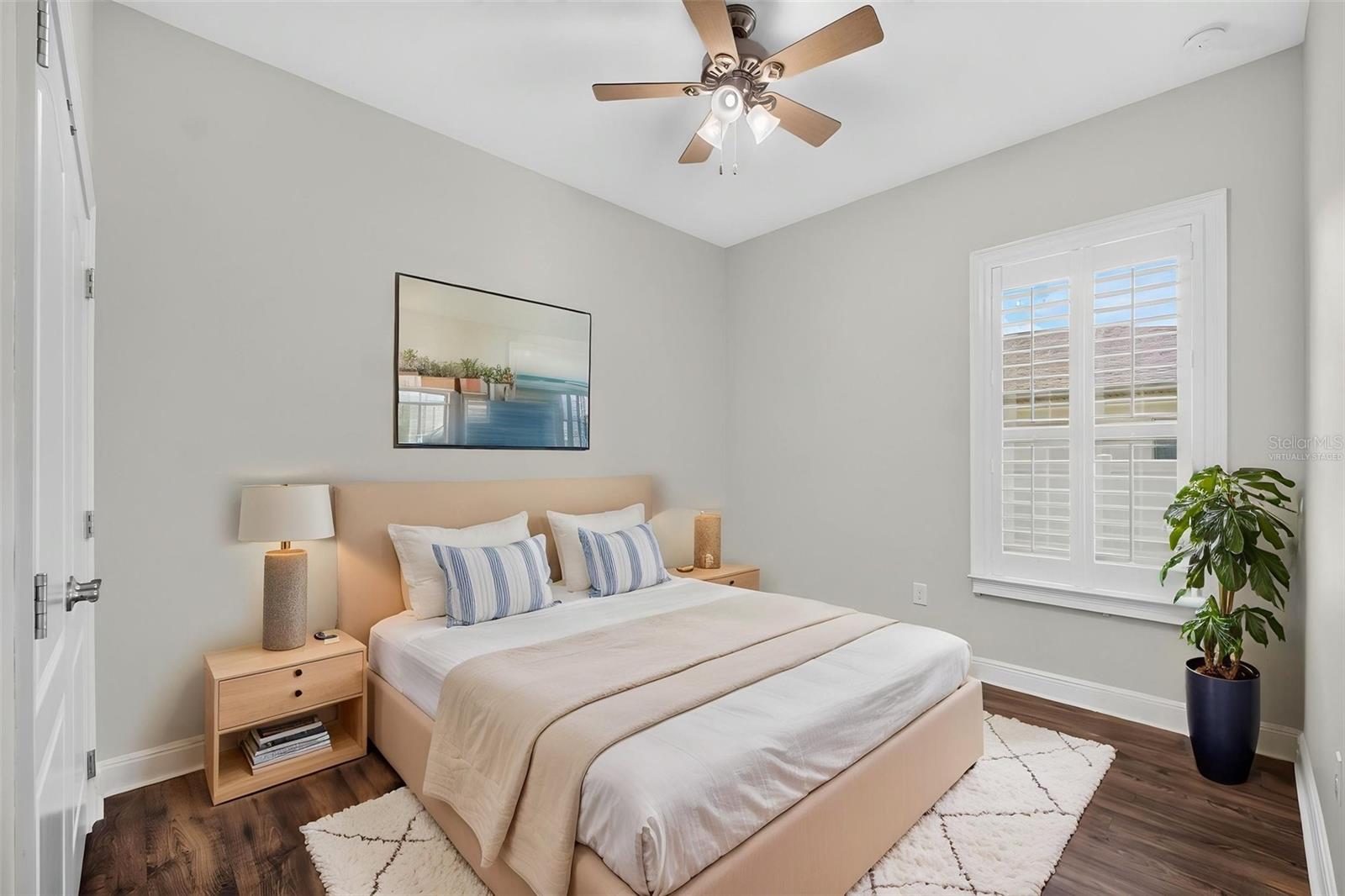 HUNTERS RUN - Residential