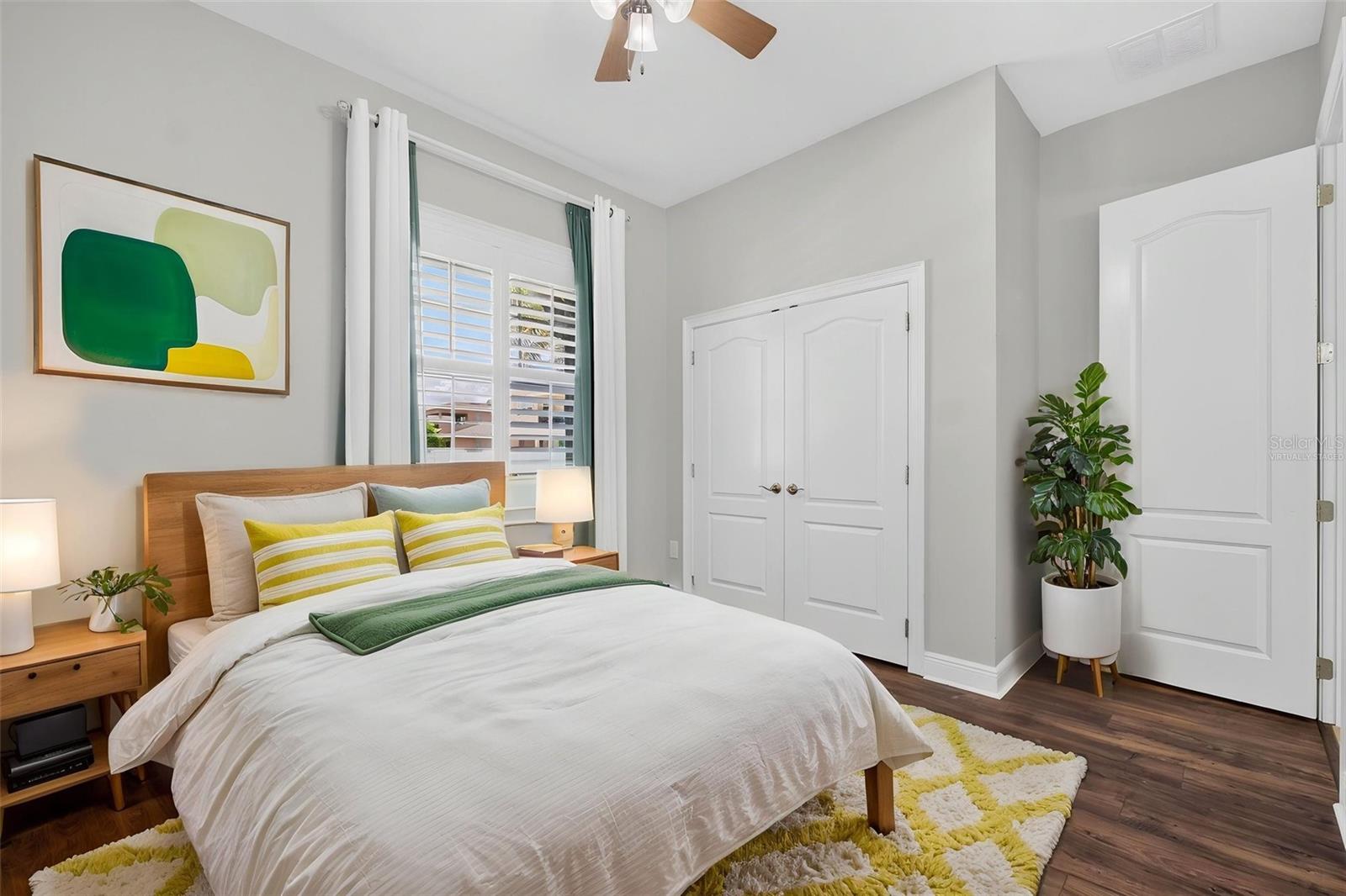HUNTERS RUN - Residential