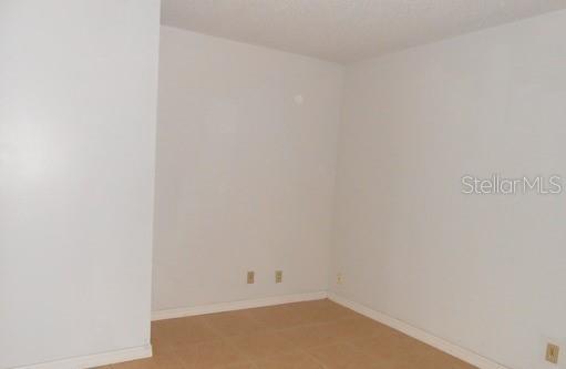 KISSIMMEE HEIGHTS - Residential Lease