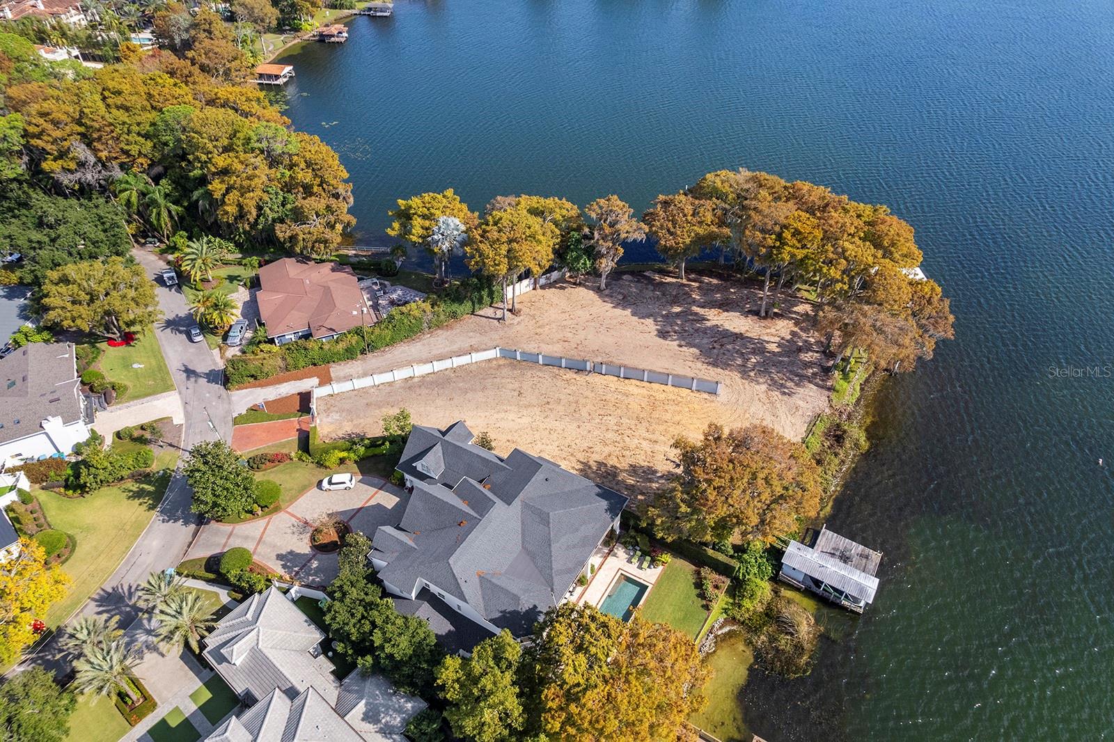 HOLLIEANNA SHORES 1ST ADD - Land