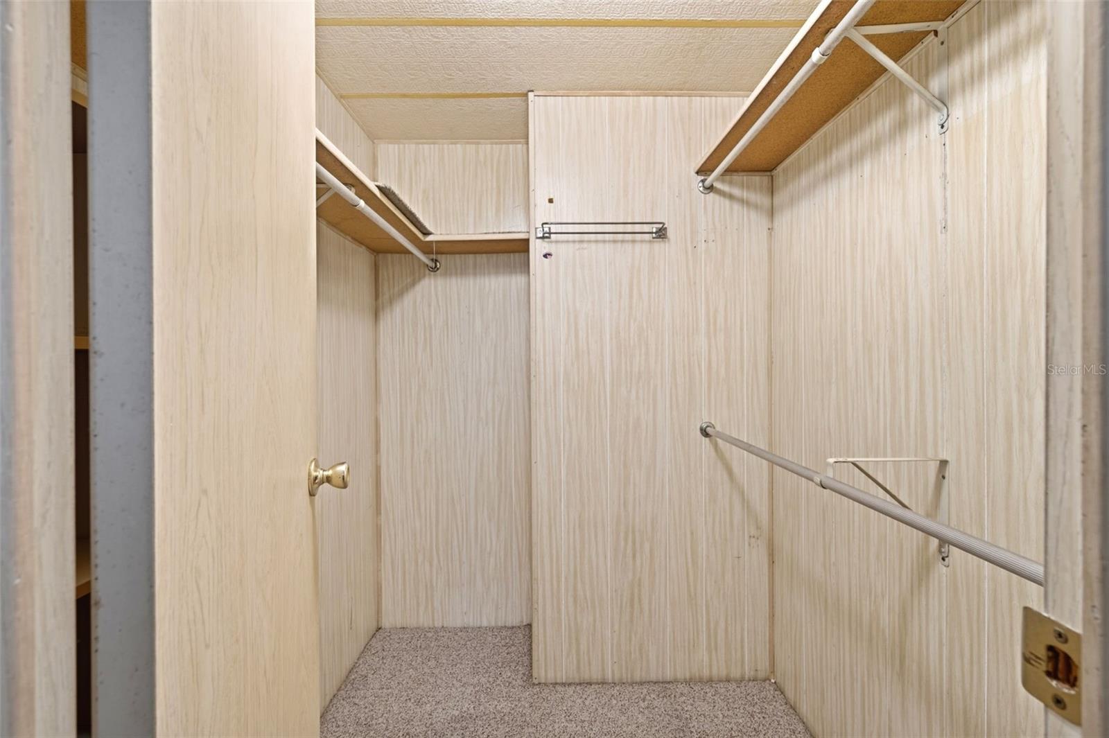 TANGLEWOOD MOBILE VILLAGE - Residential