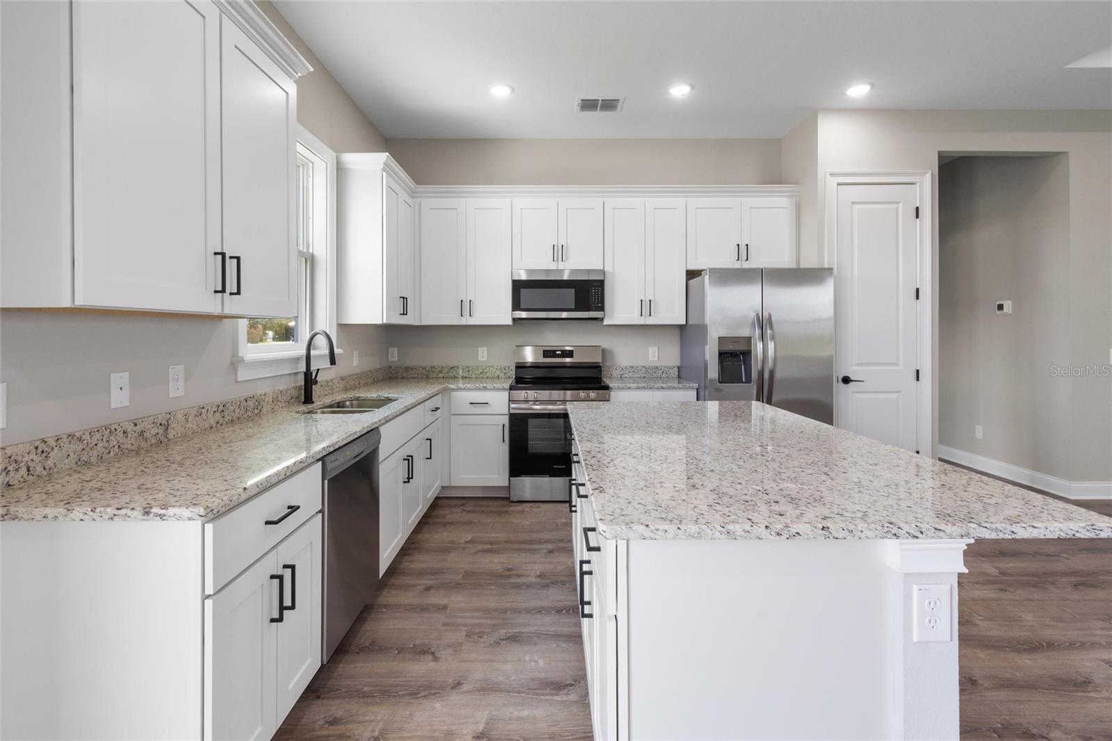 NORTH LAKE BUFFUM SHORES - Residential Lease