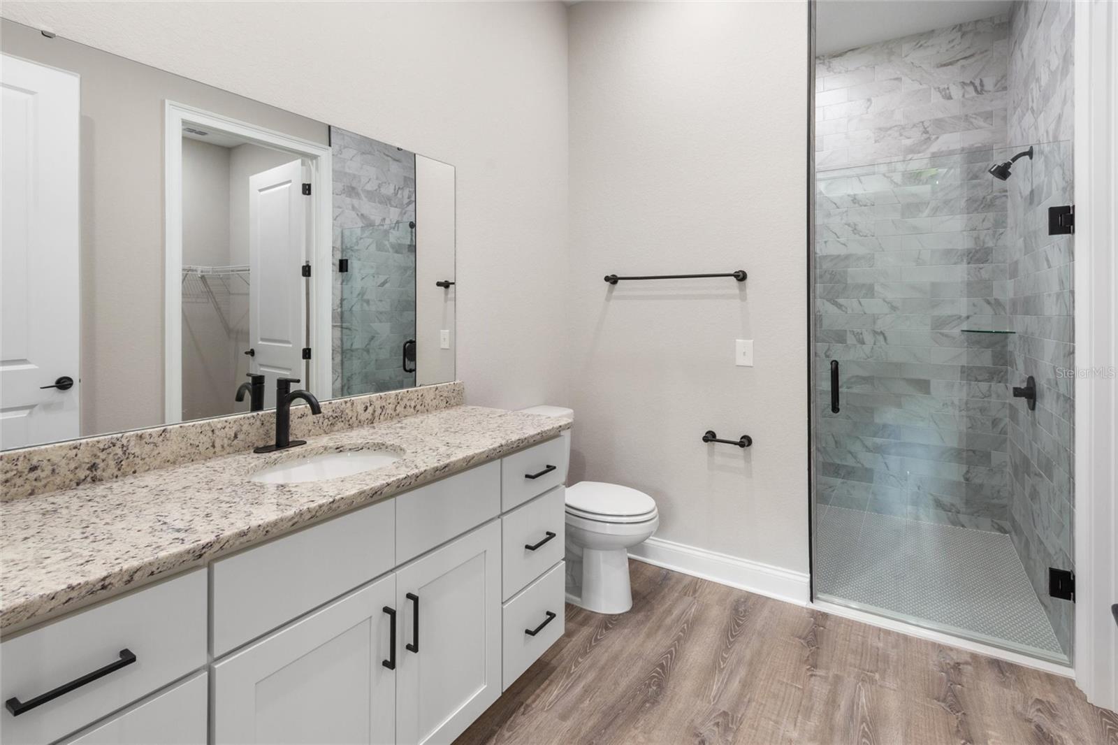 NORTH LAKE BUFFUM SHORES - Residential Lease