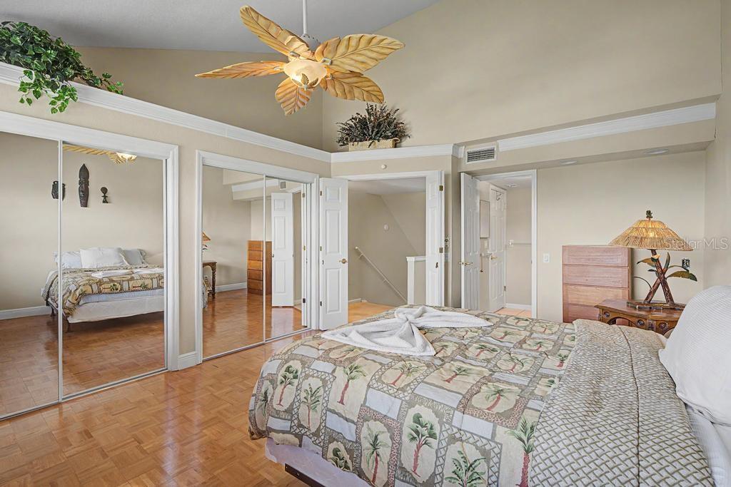 PIRATES COVE CLUB CONDO - Residential
