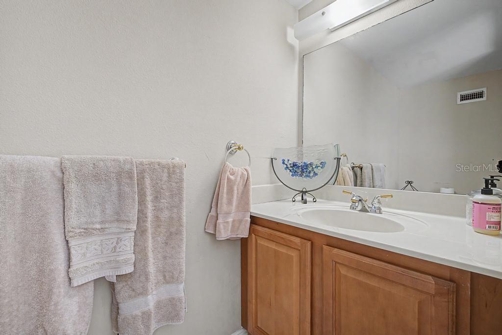 PIRATES COVE CLUB CONDO - Residential