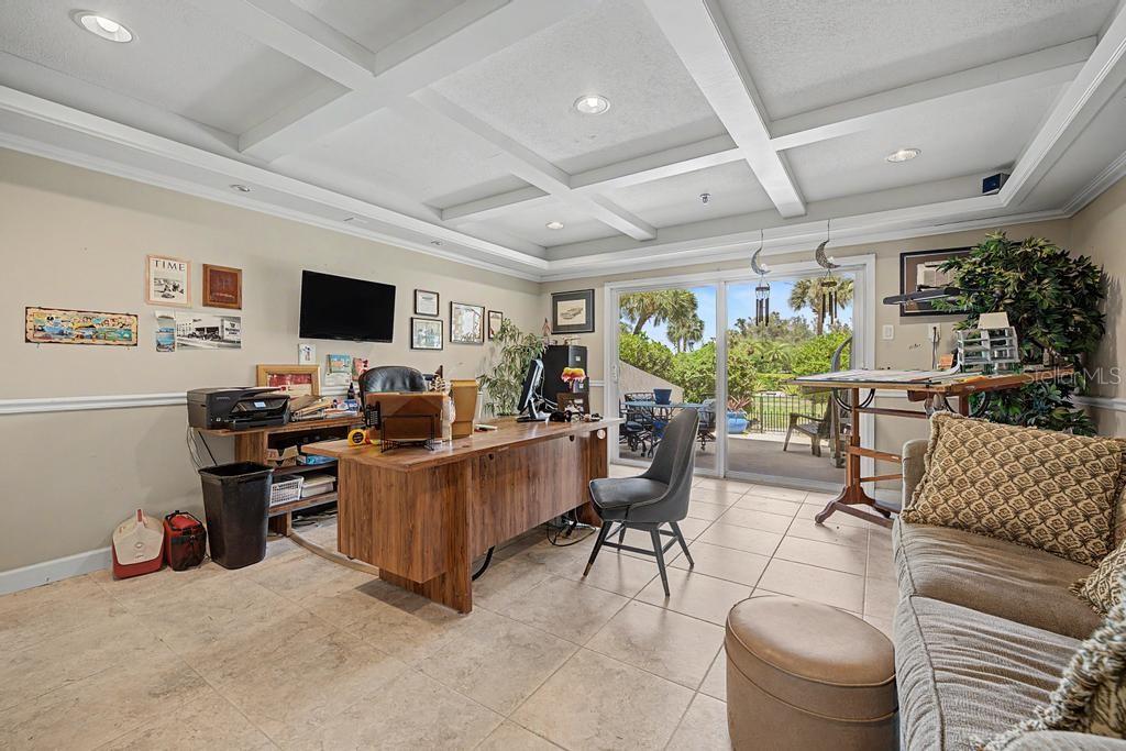 PIRATES COVE CLUB CONDO - Residential