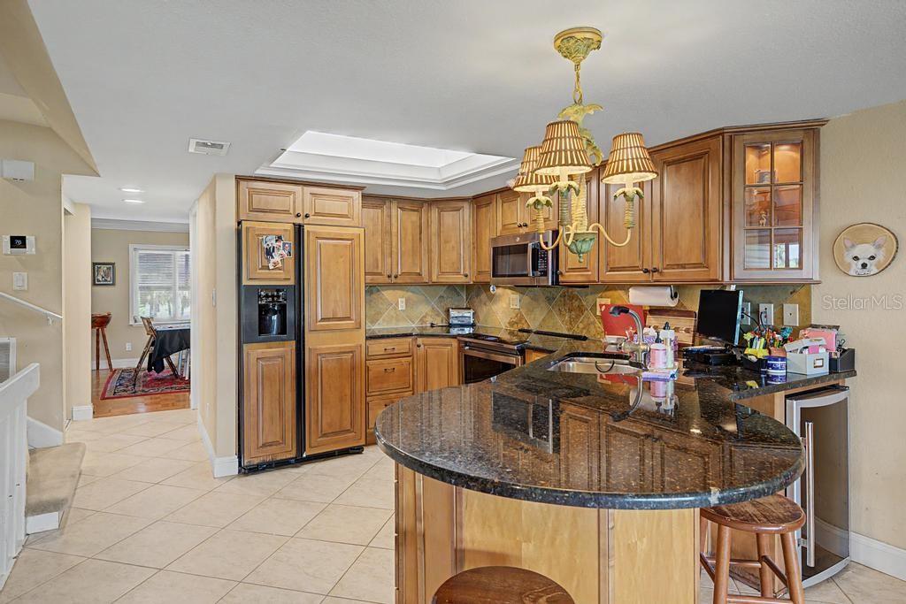 PIRATES COVE CLUB CONDO - Residential