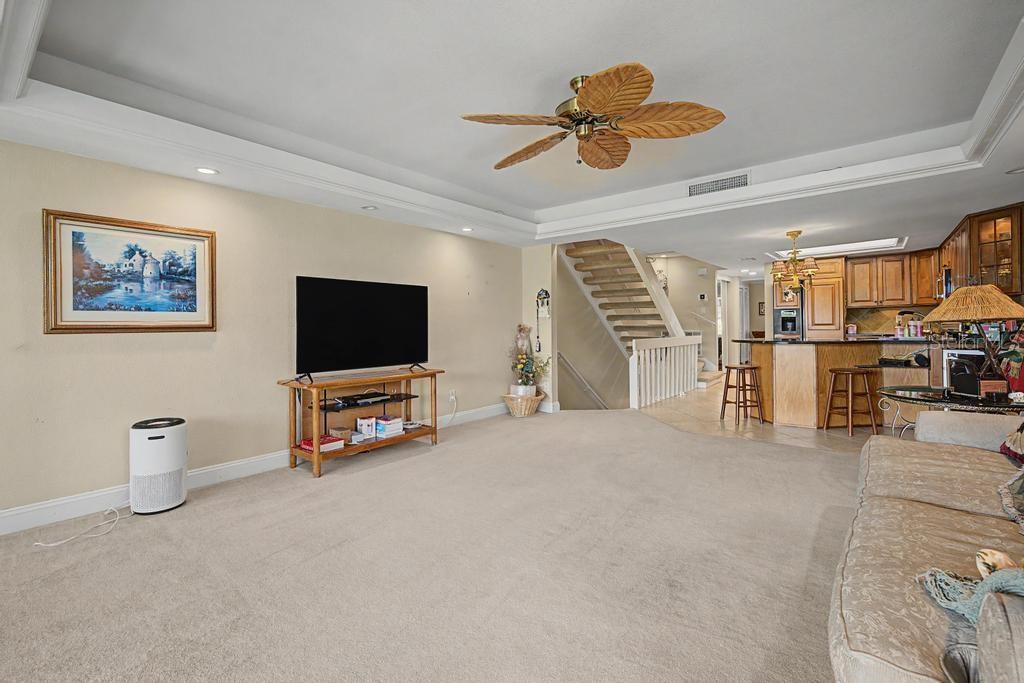PIRATES COVE CLUB CONDO - Residential