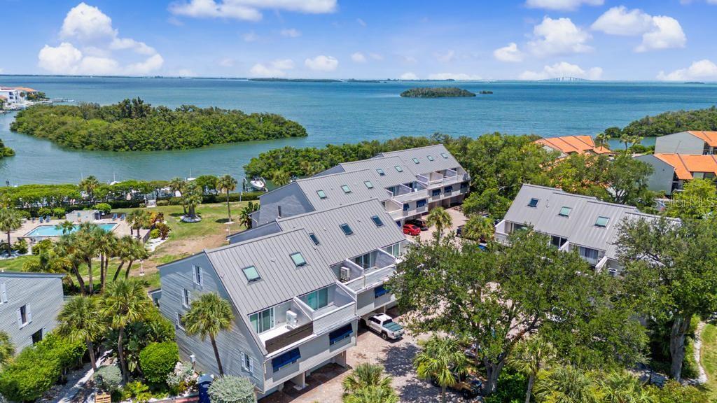 PIRATES COVE CLUB CONDO - Residential