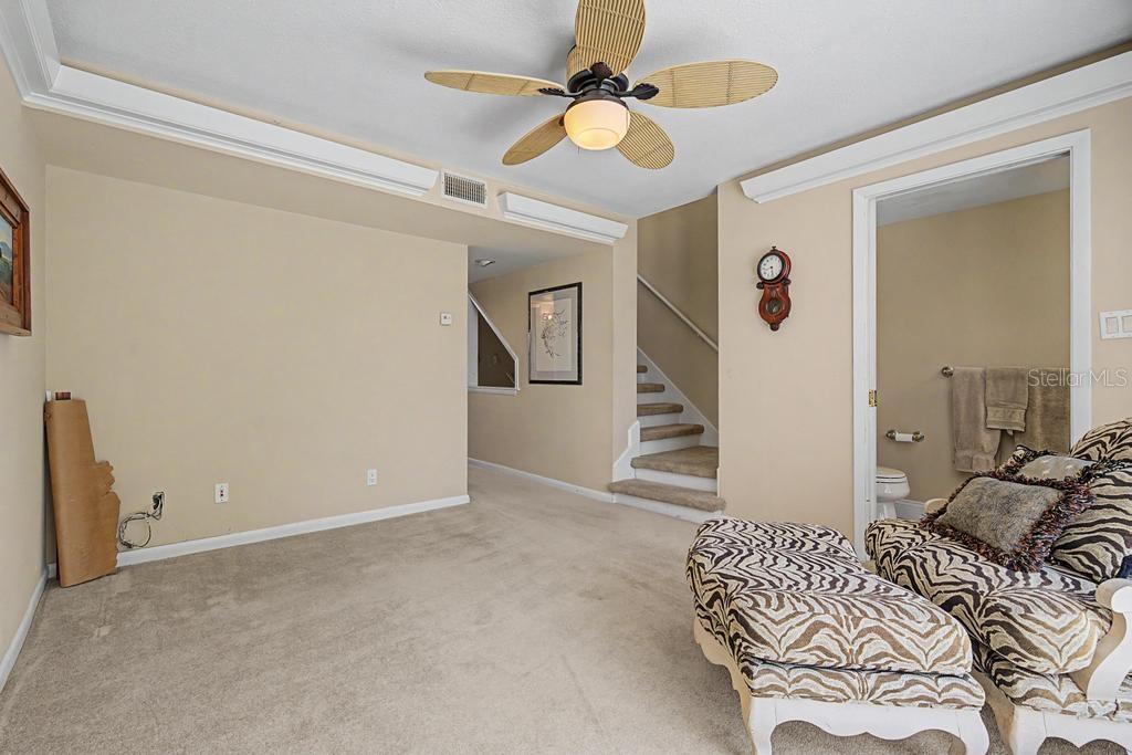 PIRATES COVE CLUB CONDO - Residential