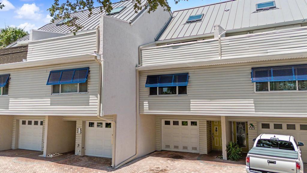 PIRATES COVE CLUB CONDO - Residential