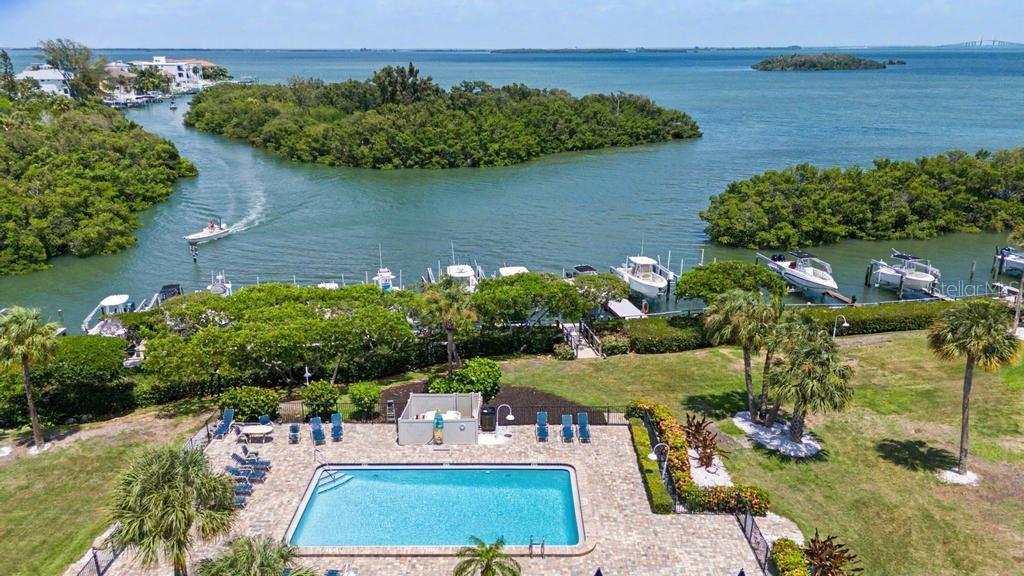 PIRATES COVE CLUB CONDO - Residential
