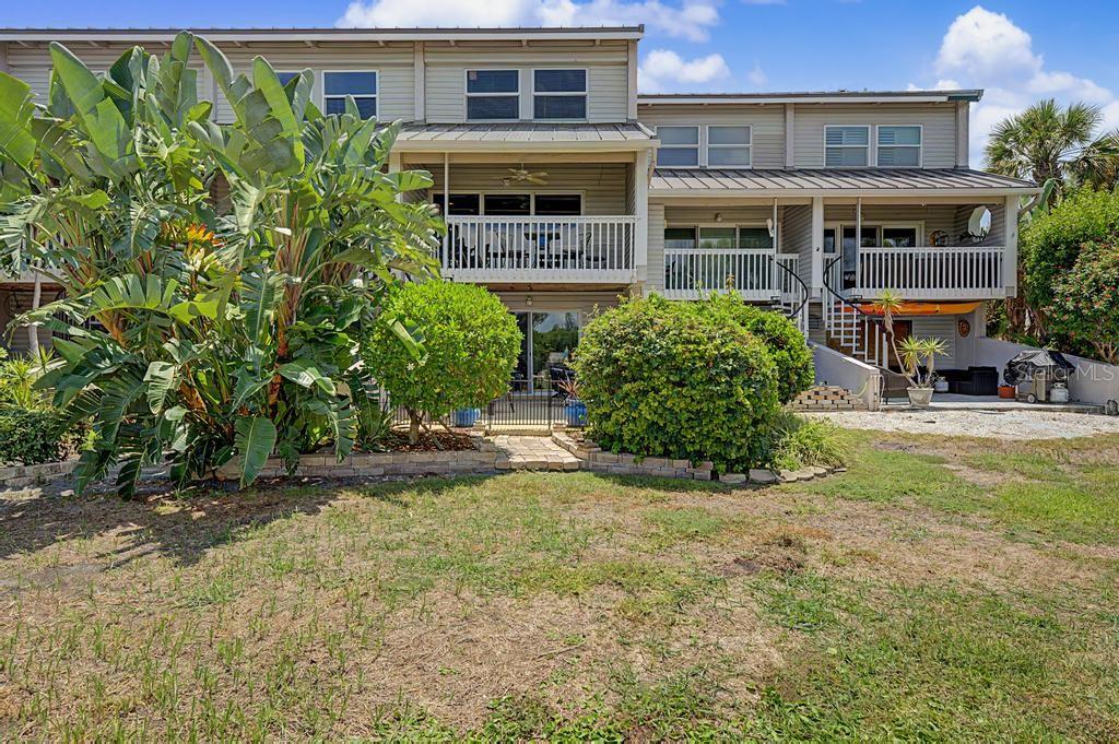 PIRATES COVE CLUB CONDO - Residential