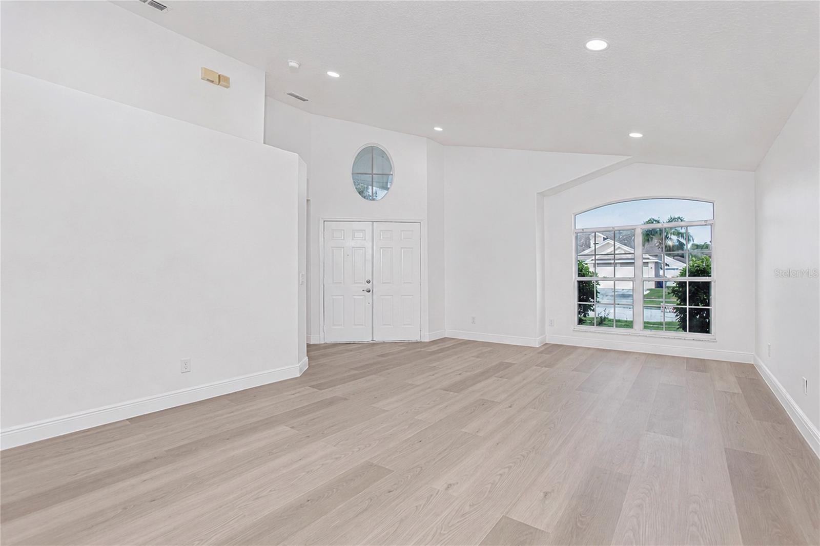 SHANNON LAKES - Residential Lease