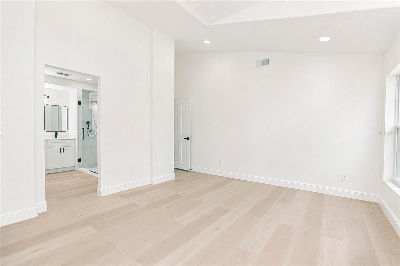 SHANNON LAKES - Residential Lease