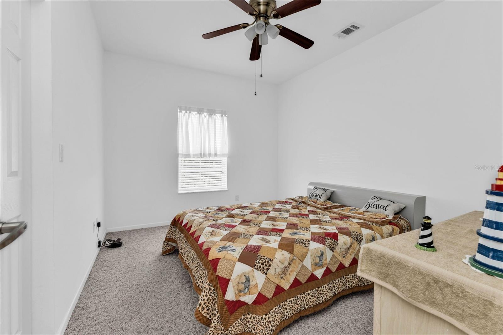 COUNTRY CLUB ESTATES - Residential