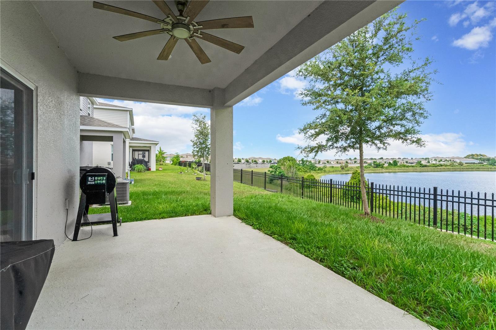 AVALON PARK TAVARES PH 1 - Residential
