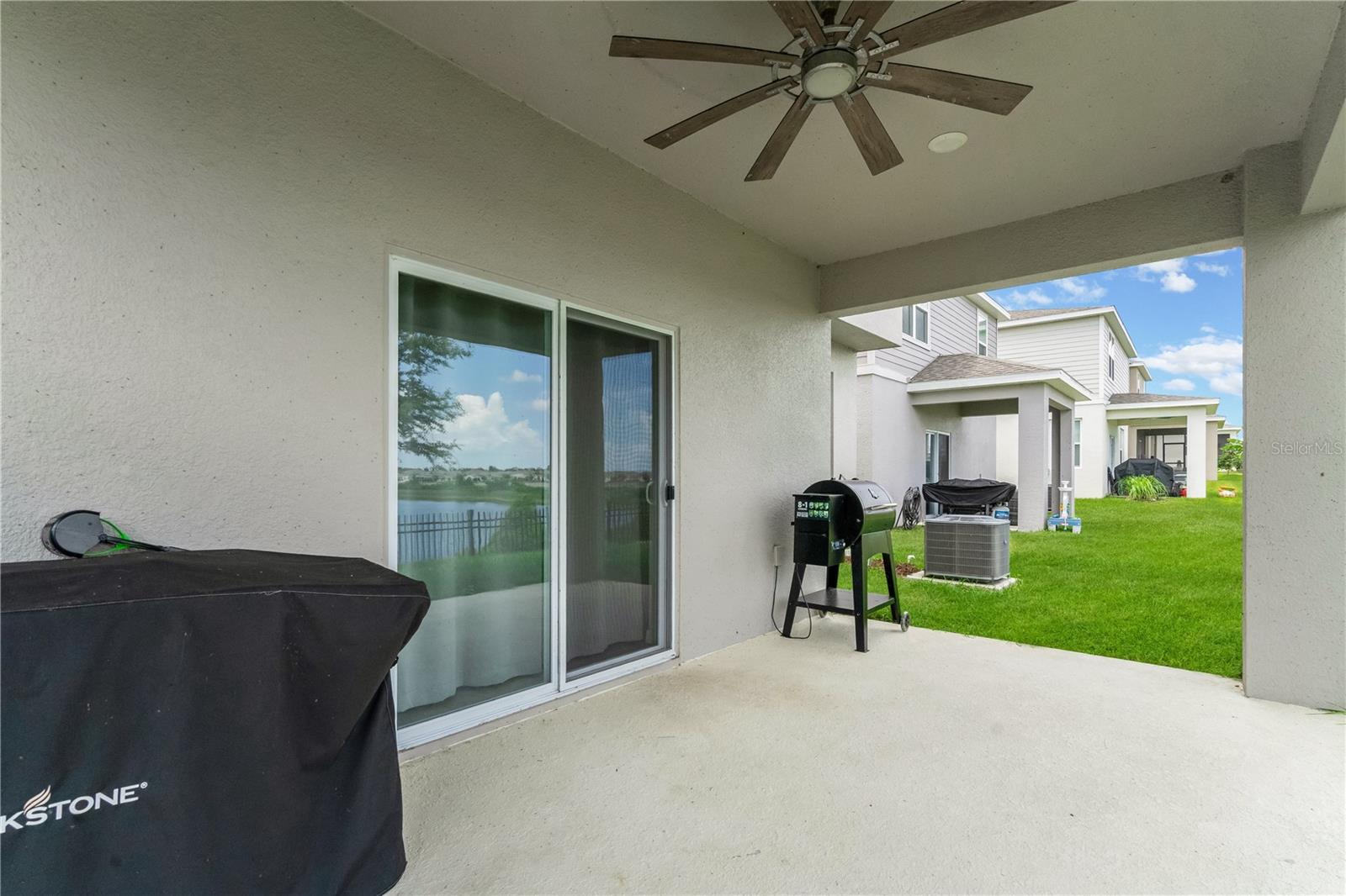 AVALON PARK TAVARES PH 1 - Residential