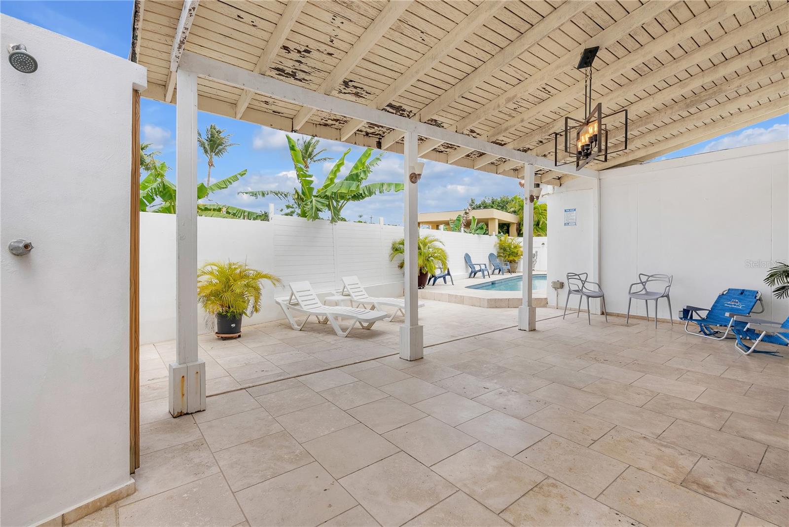 URB VILLA VENECIA - Residential