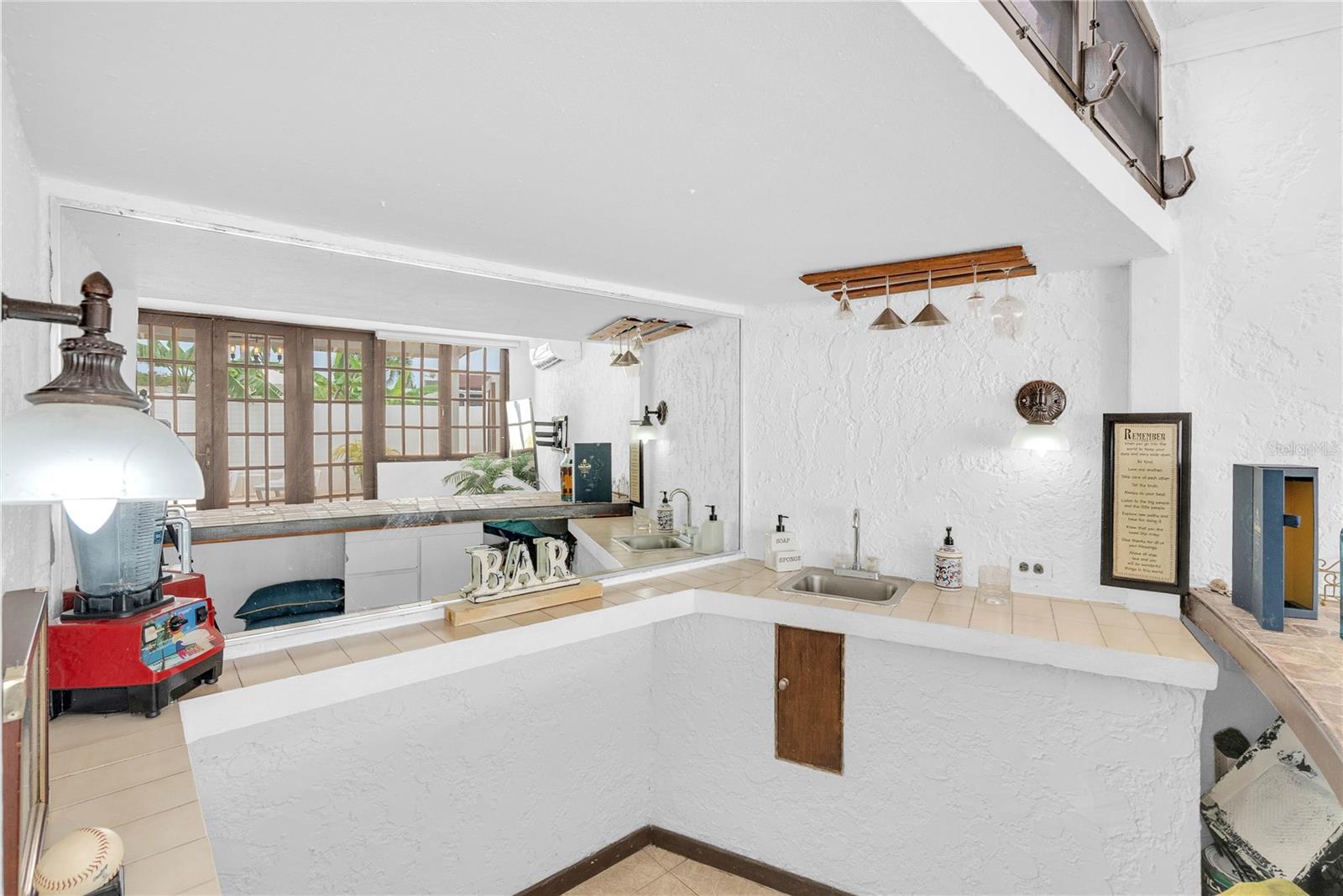 URB VILLA VENECIA - Residential