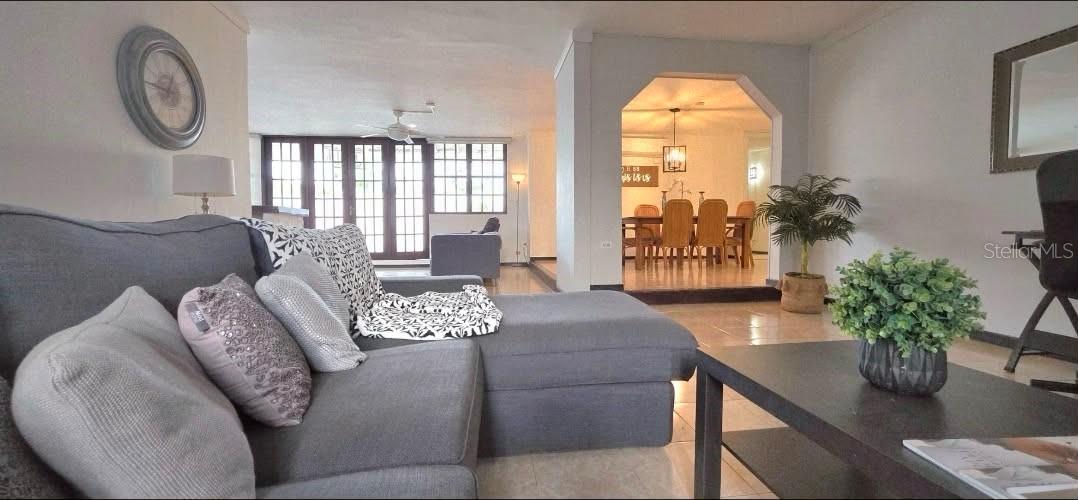 URB VILLA VENECIA - Residential