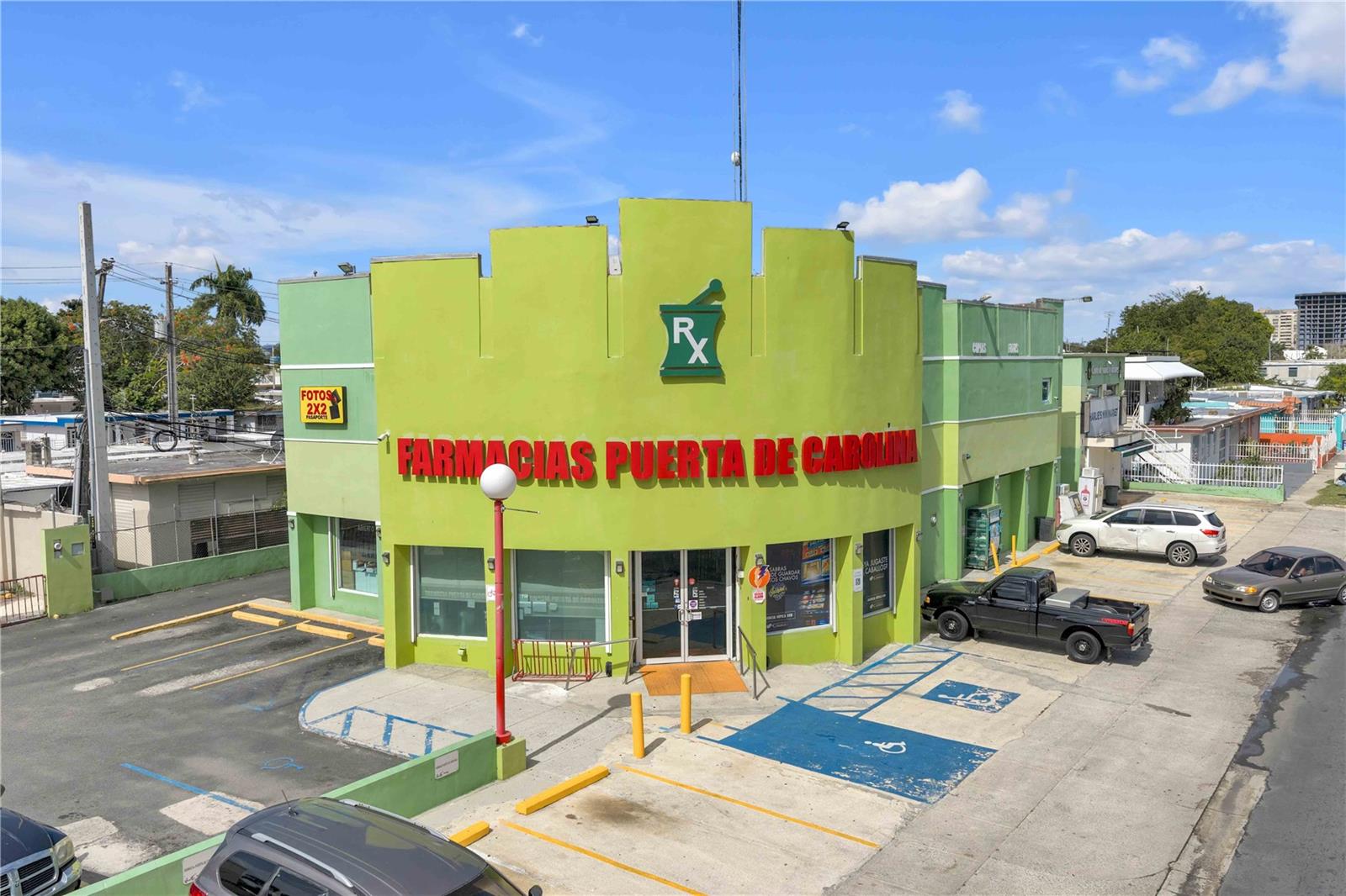 URB VILLA VENECIA - Residential